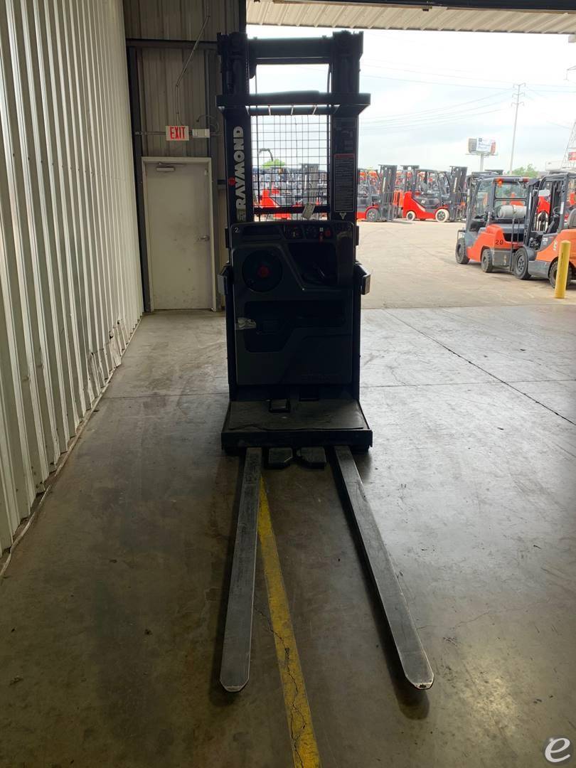 2000 Raymond EASI-OPC30TT Electric Order Picker - 123Forklift