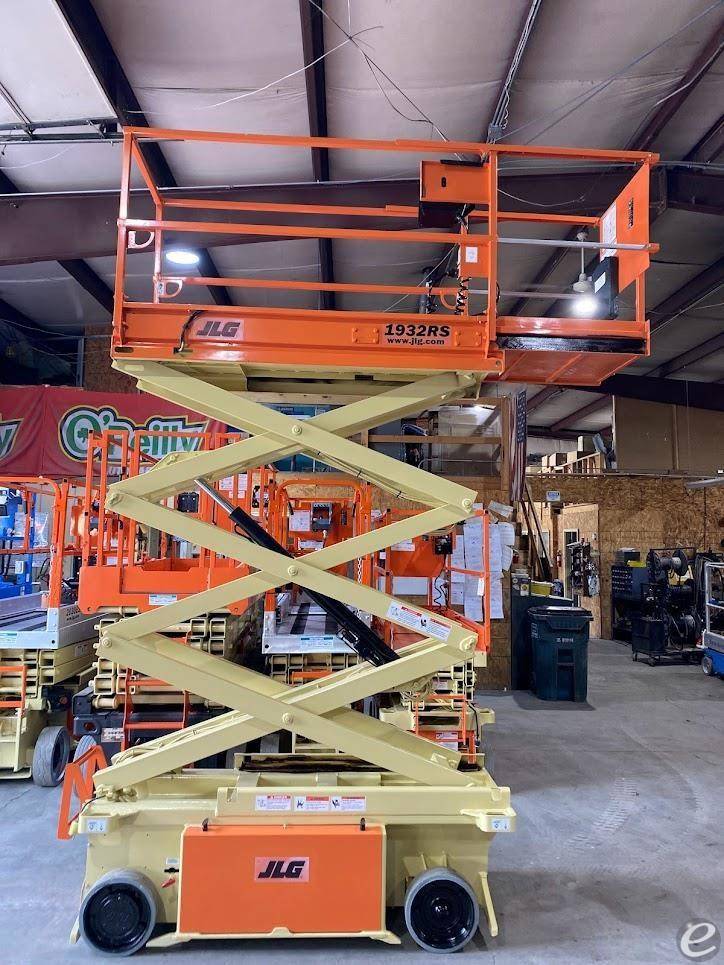 2015 JLG 1932RS Electric Scissor Lift - 123Forklift