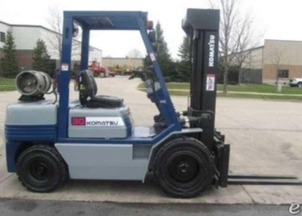 1993 Komatsu FG25C Gasoline Forklif...