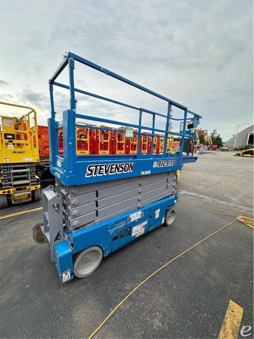 2013 Genie GS3232