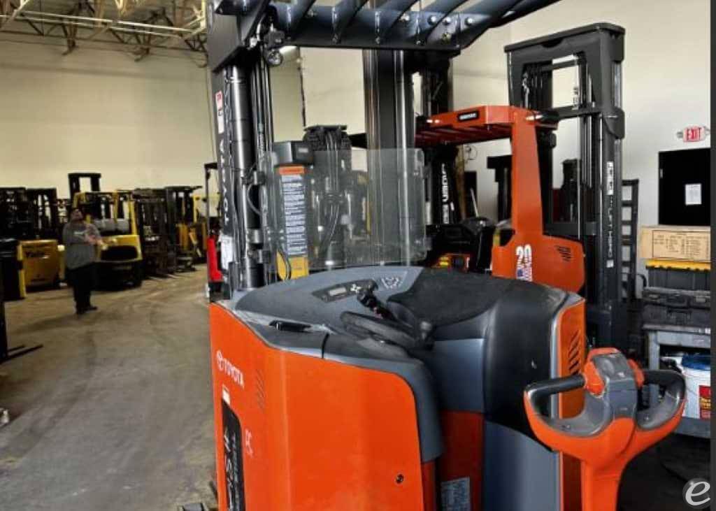 2024 Toyota 9BRU23 Electric Reach Truck - 123Forklift
