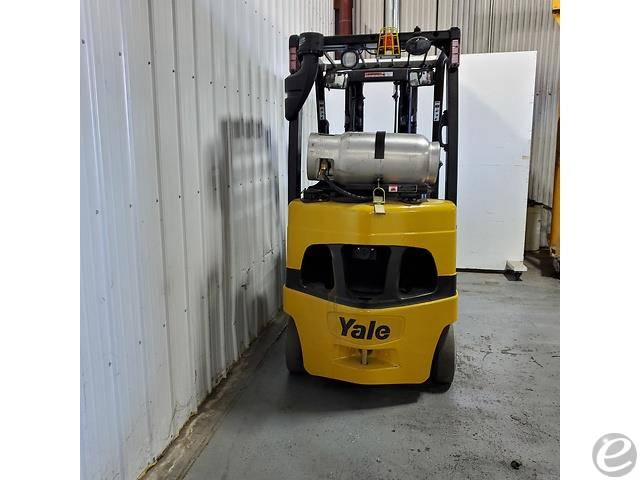 2017 Yale GC050VX LP Gas Forklift - 123Forklift