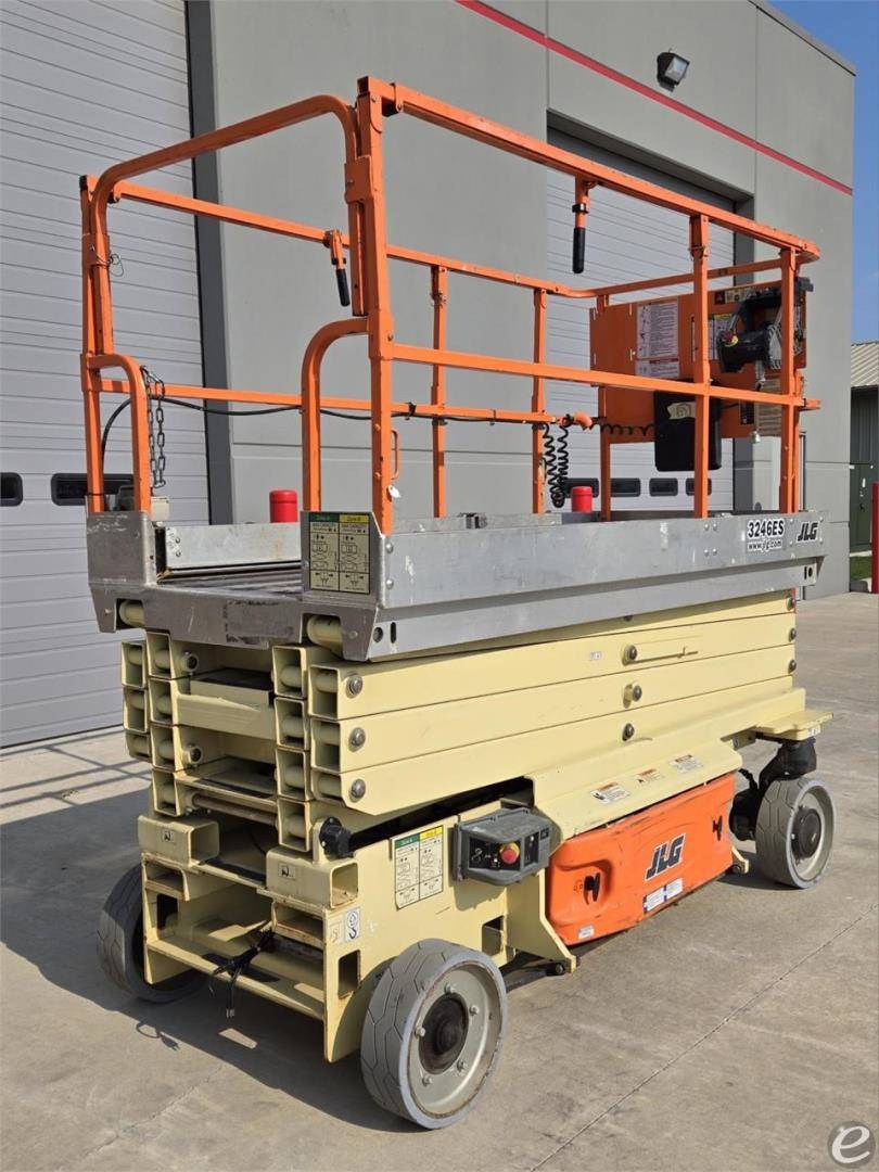 2015 JLG 3246ES Electric Scissor Lift - 123Forklift
