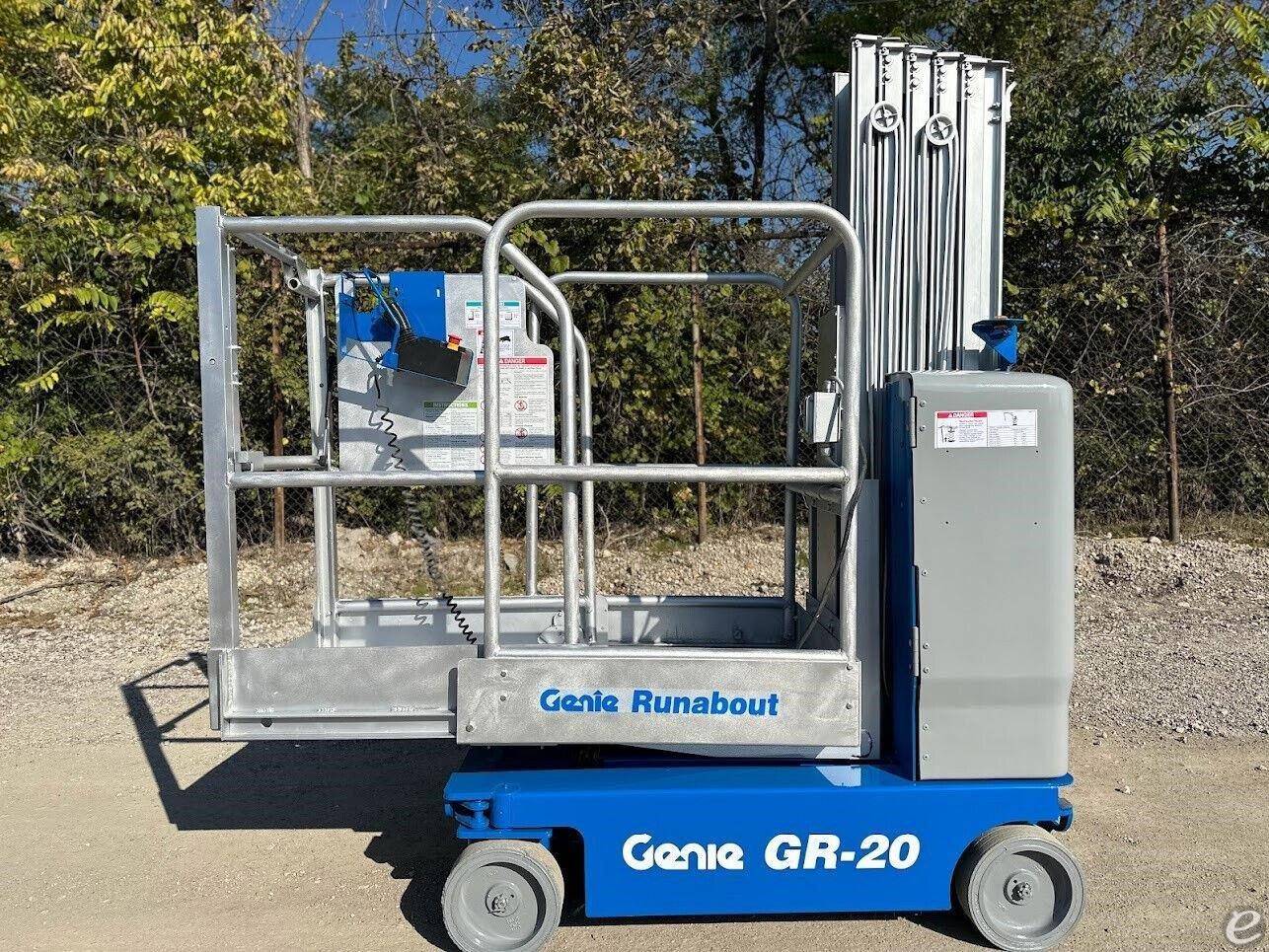 2016 Genie GR20 Electric Scissor Li...
