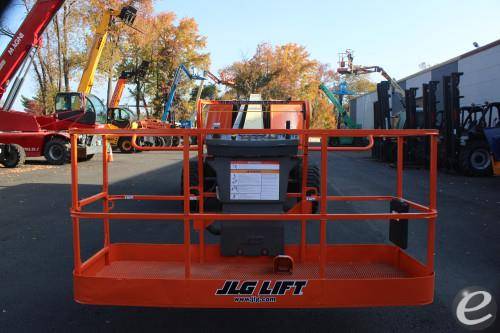 2023 JLG 600S