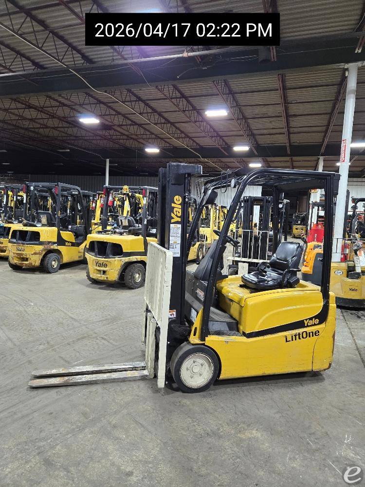 2021 Yale ERP035VT