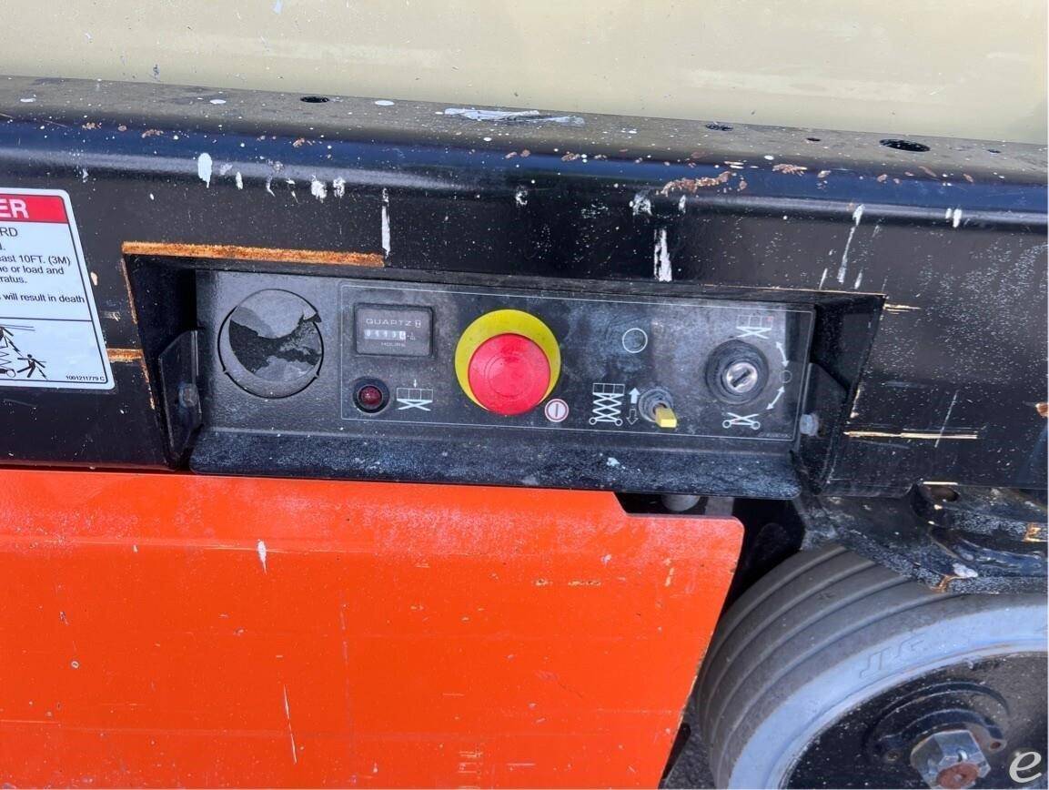 2021 JLG R1932i