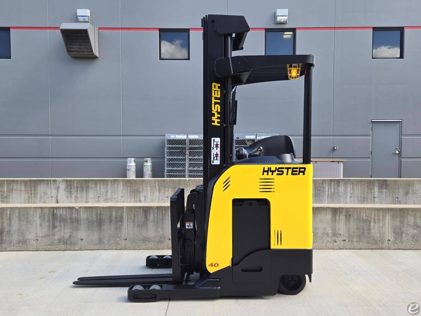 2017 Hyster N40ZRS2 Electric Reach ...