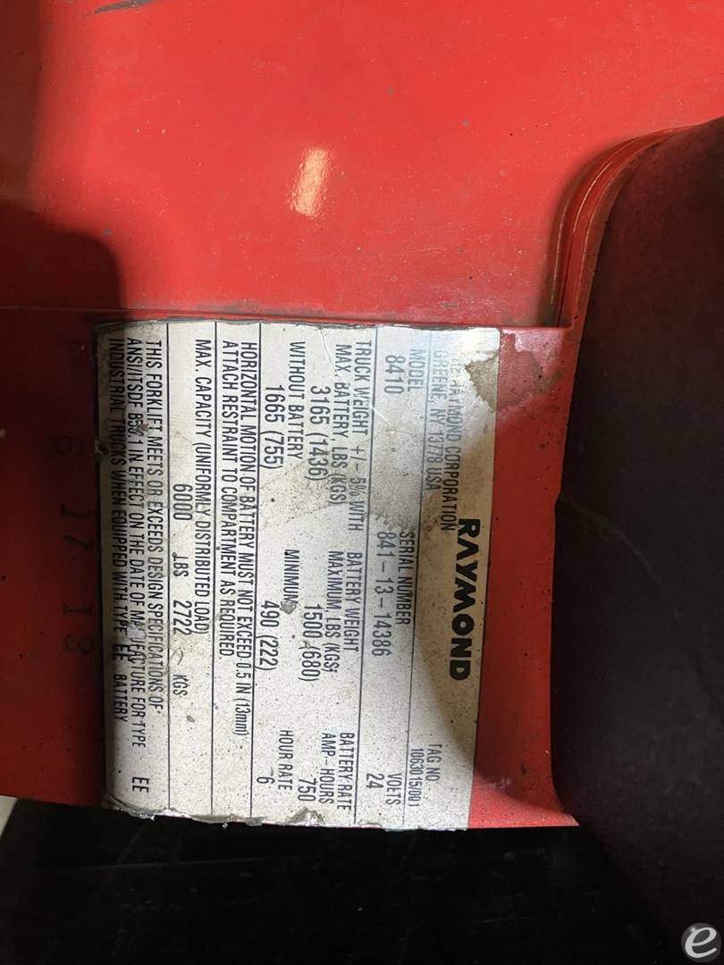 2014 Raymond 8410