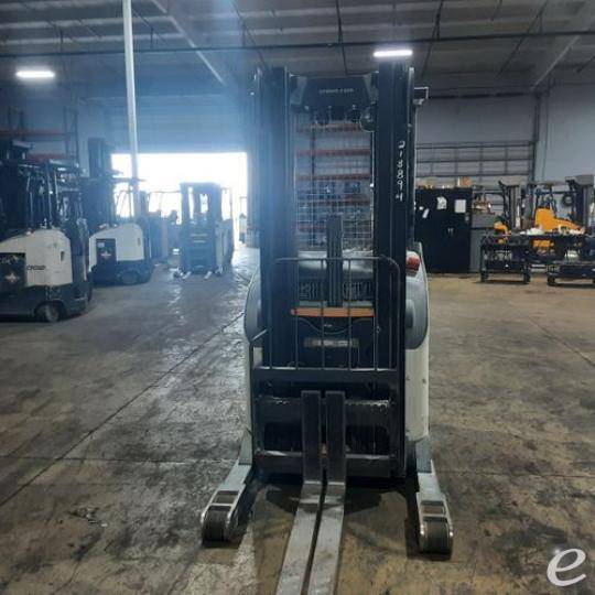 2019 Crown RR5725-45