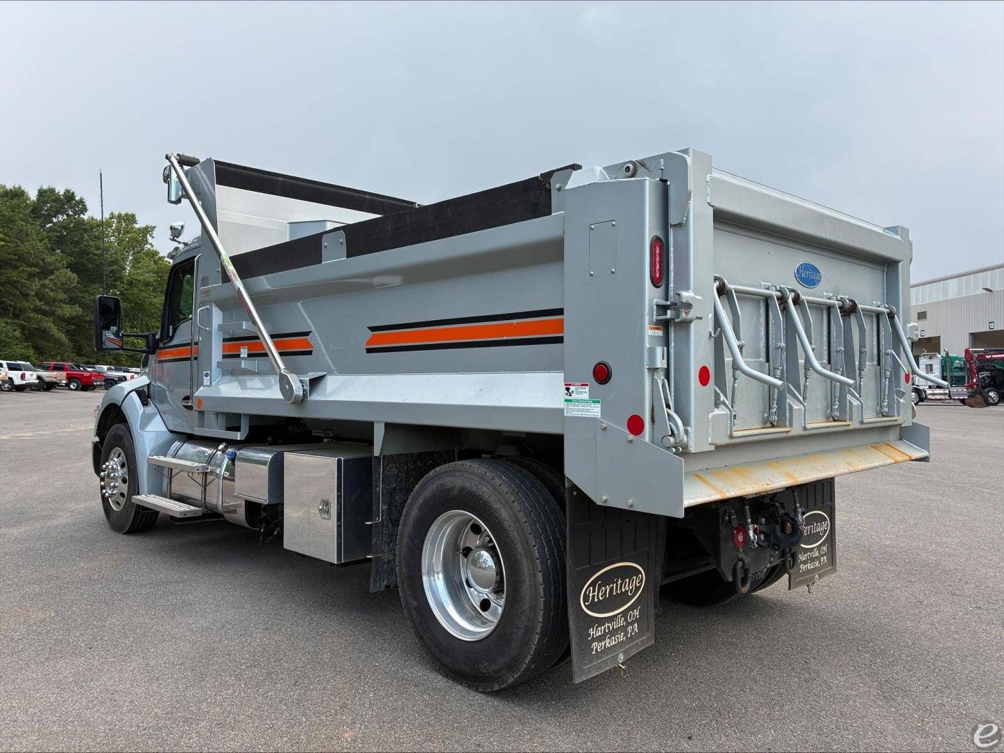 2025 Kenworth T380