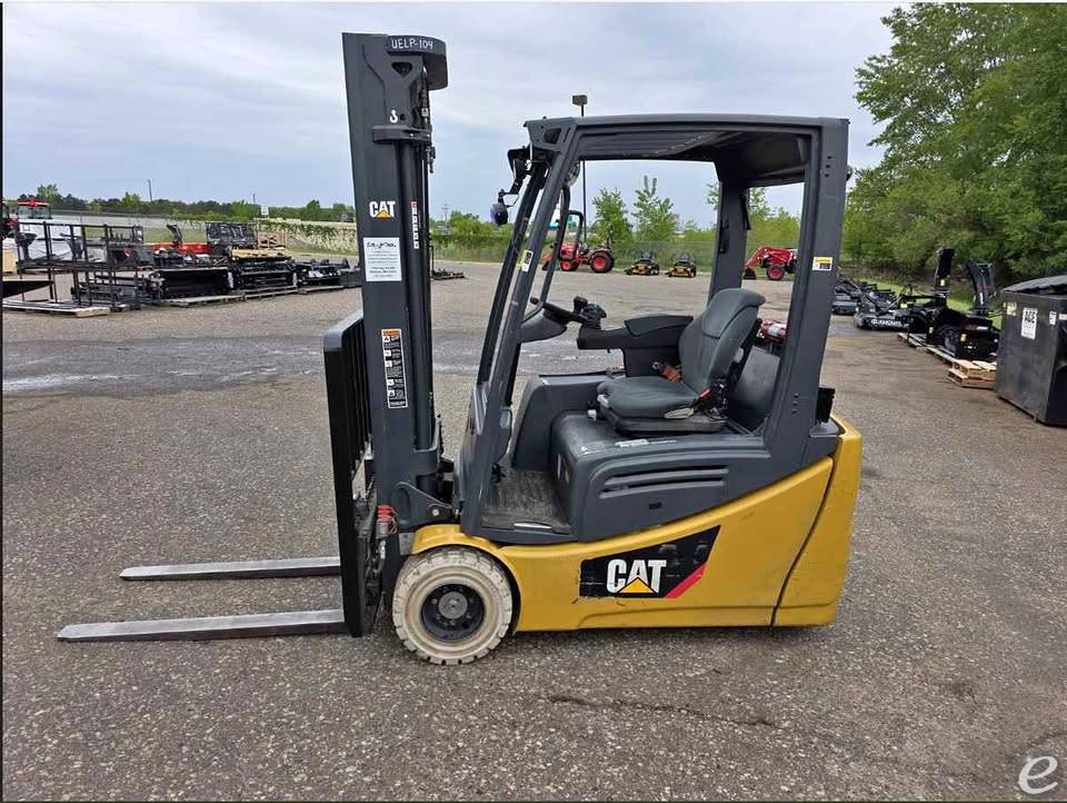 2022 Cat 2ET4000