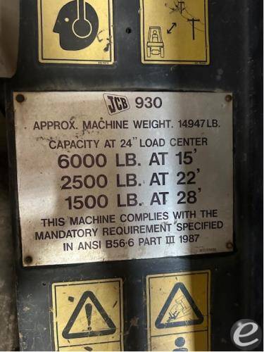 2011 JCB 930