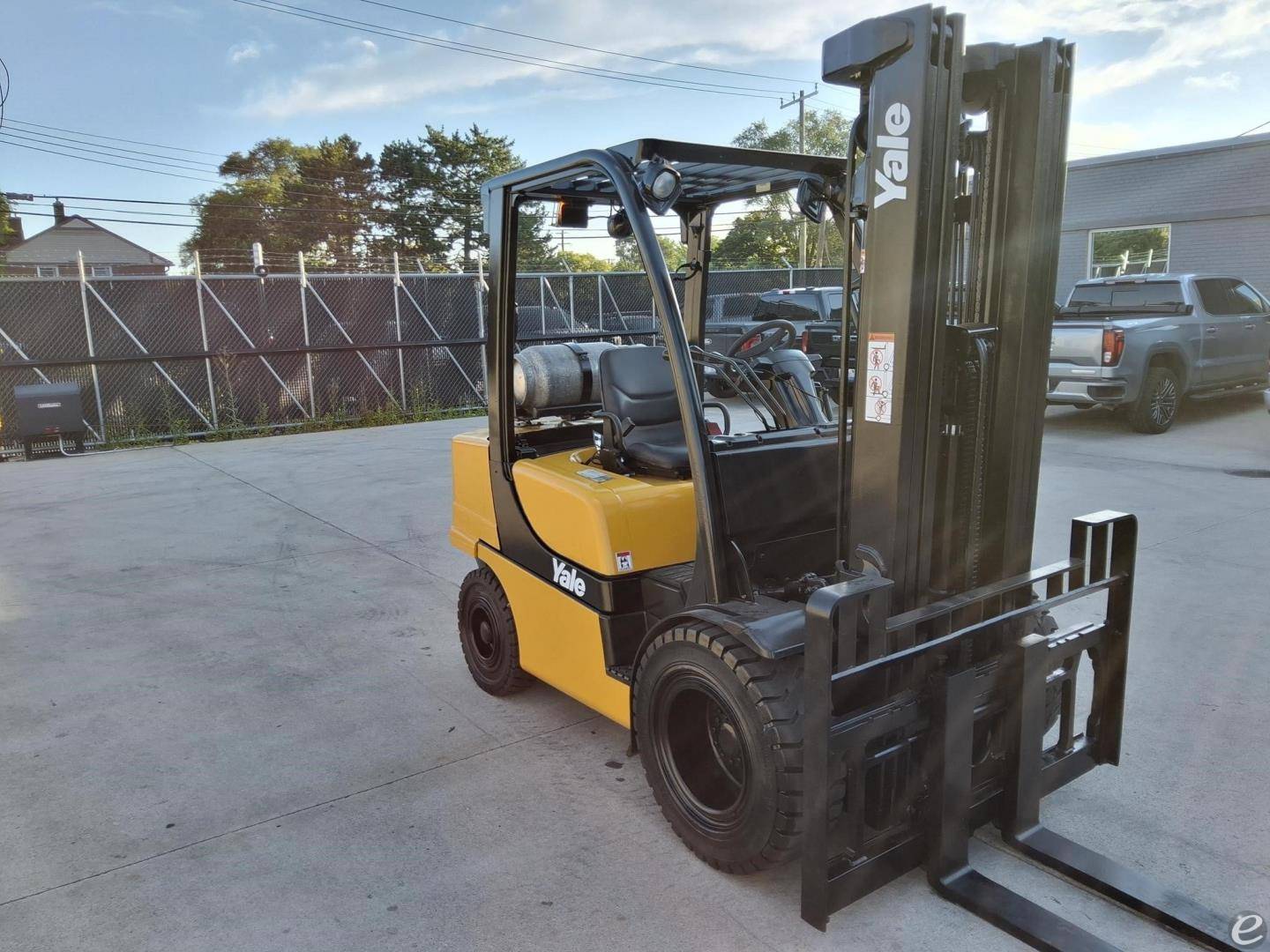 2016 Yale GLP060VX