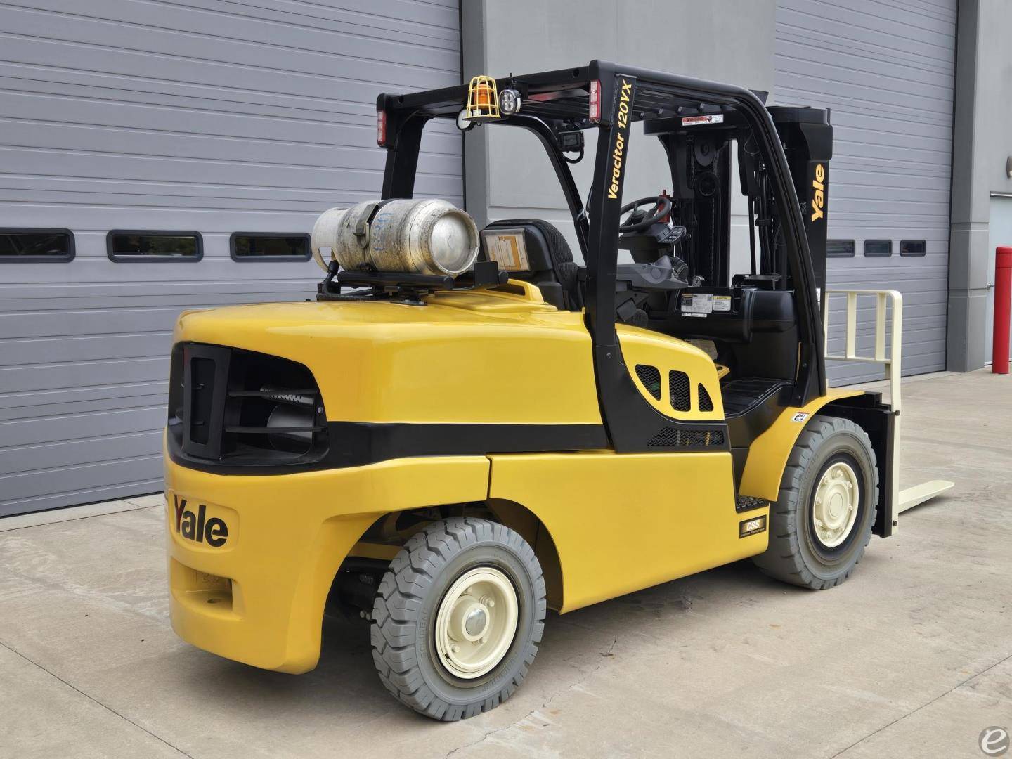 2021 Yale GLP120VX