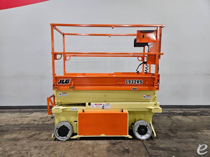 2014 JLG 1932RS