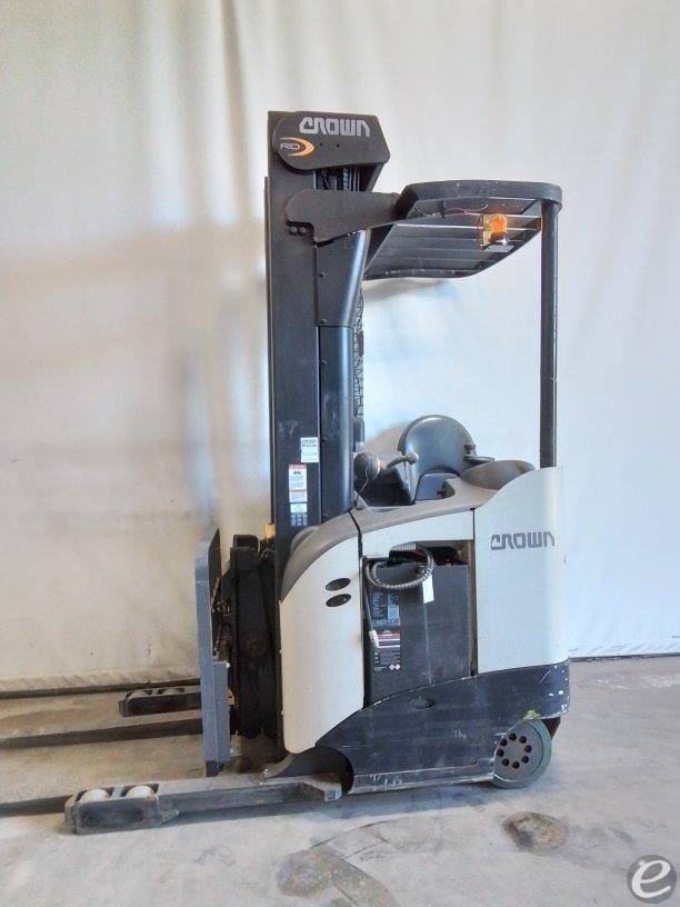 2014 Crown RD5725-32