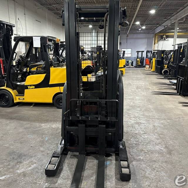 2022 Yale NR045EC