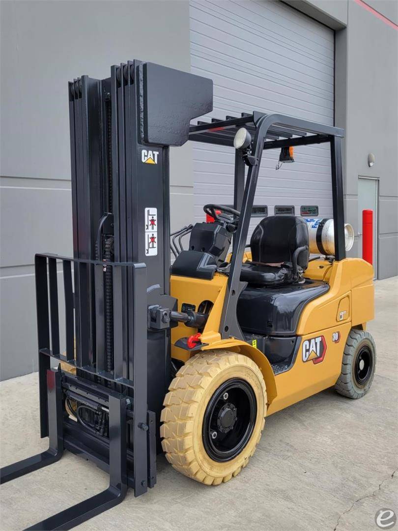 2013 Mitsubishi FG30N Dual Fuel Forklift - 123Forklift