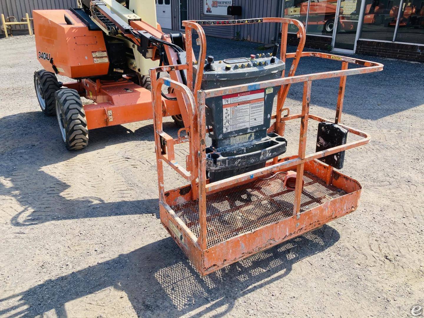 2015 JLG 340AJ