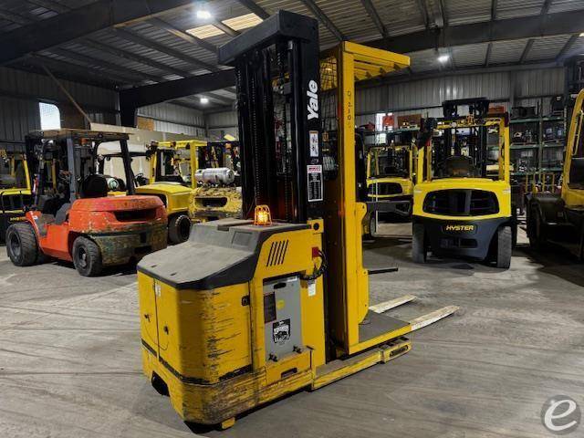2006 Yale OS030EF
