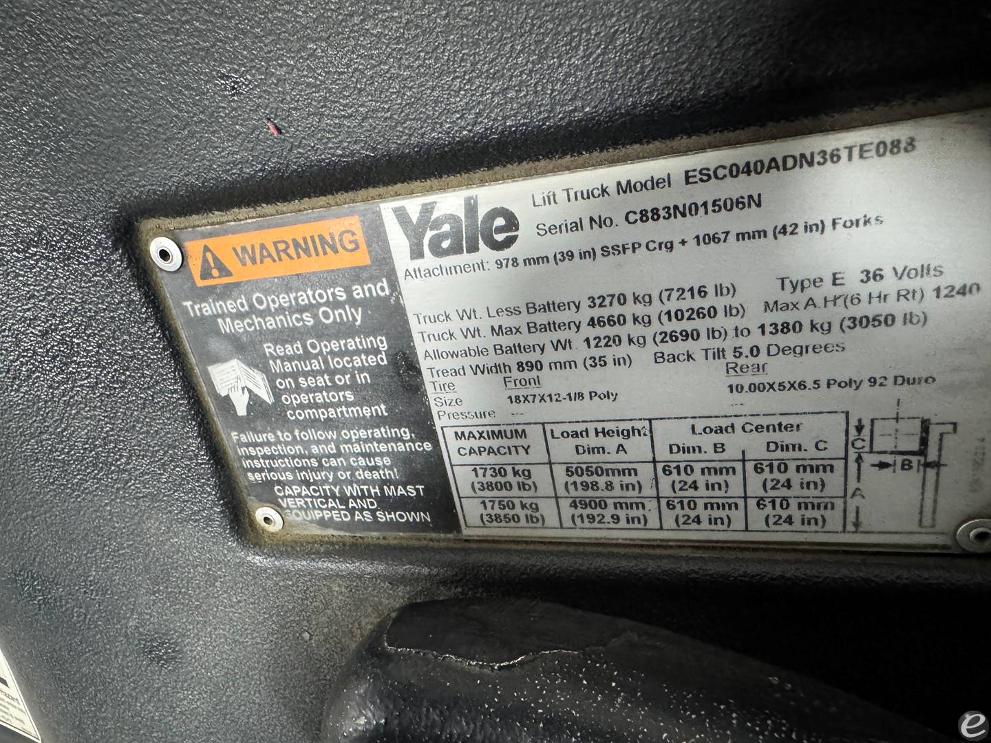 2015 Yale ESC040AD