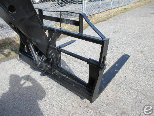 2014 JLG G9-43A