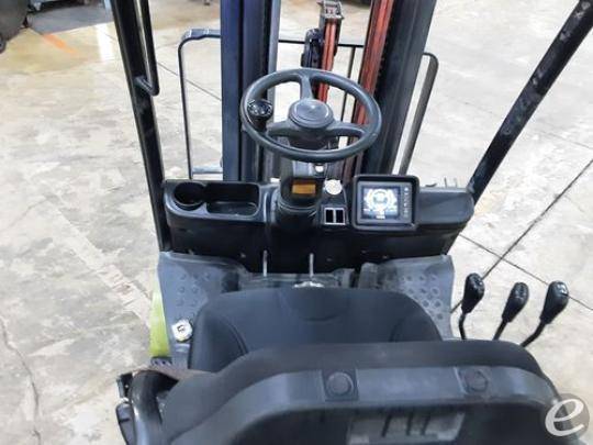 2022 Clark S25CL