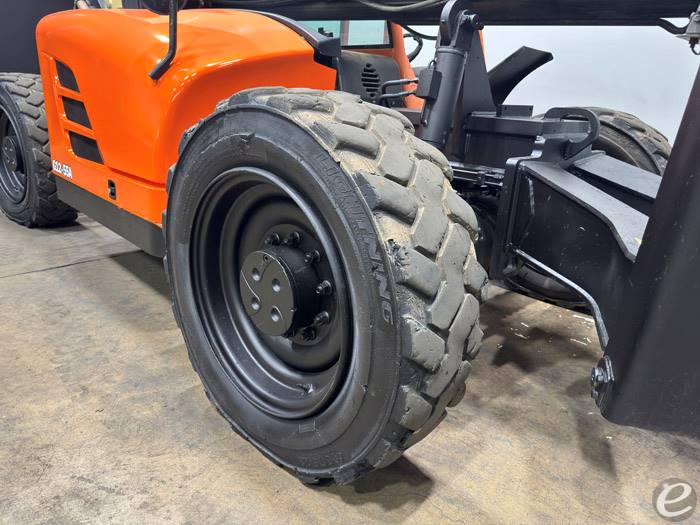2015 JLG G12-55A