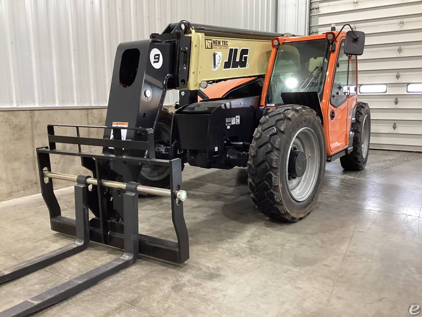 2026 JLG 943