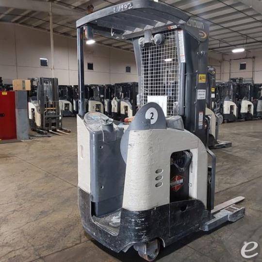 2019 Crown RR5725-45