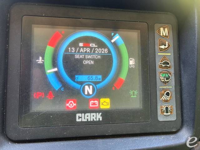2019 Clark S25CL