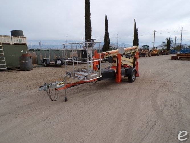 2019 JLG T350