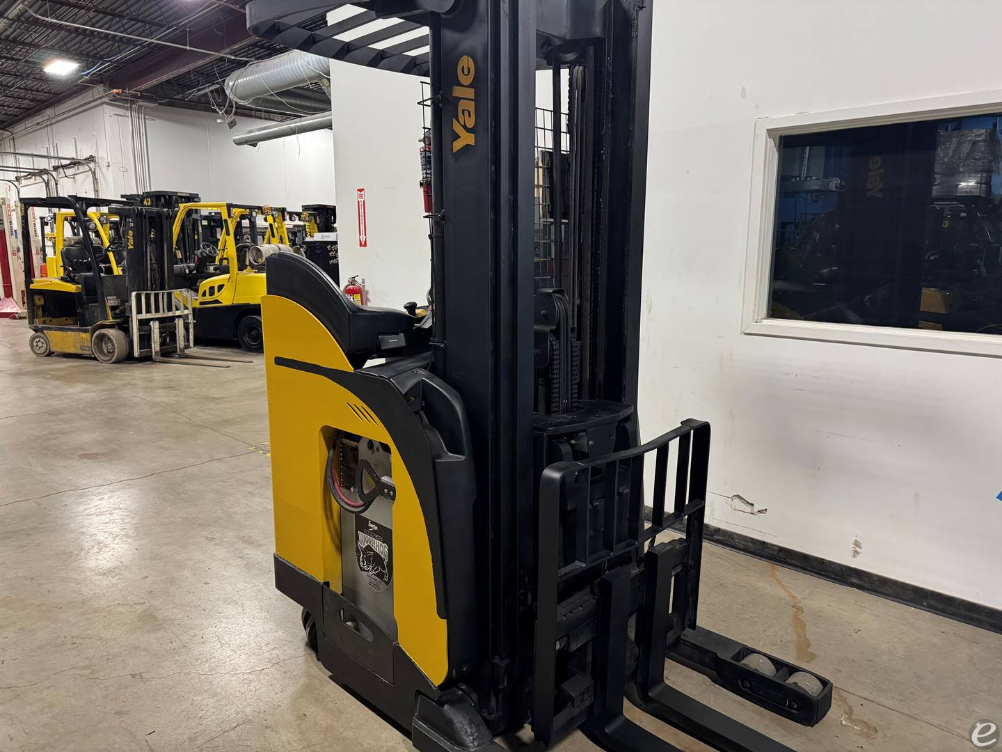 2019 Yale NR045EB