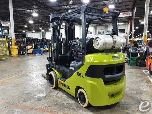 2022 Clark S25CL