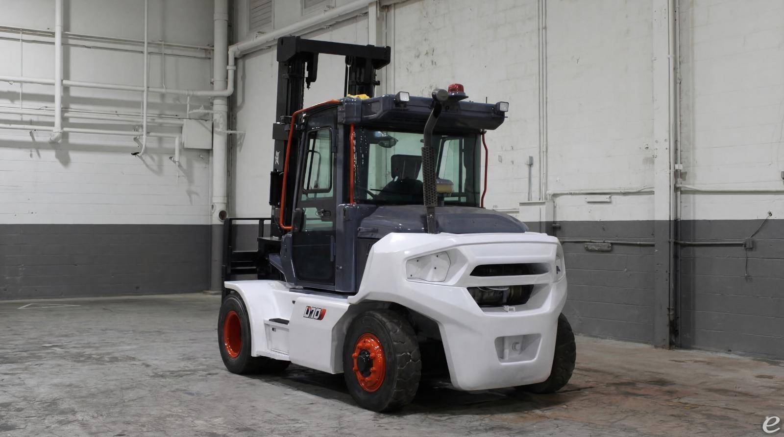 2023 Doosan D70S-9