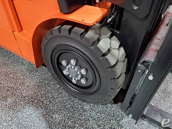 2026 Viper Lift Trucks FB30