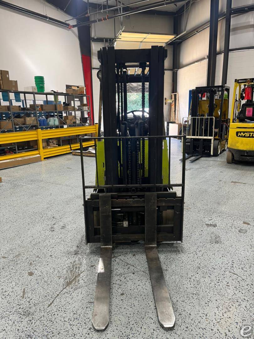 Clark GCX30E