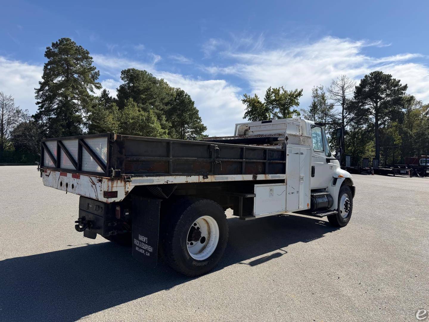 2003 International DURASTAR 4300