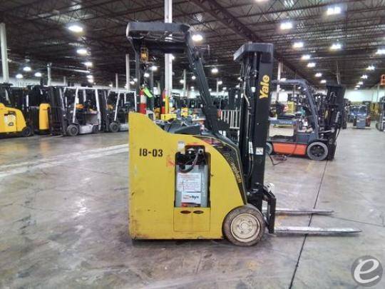 2018 Yale ESC030 Electric Forklift