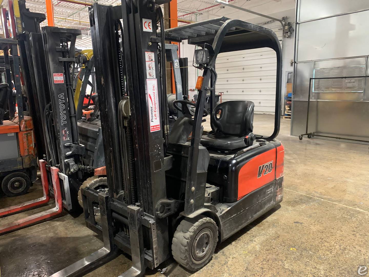 2011 EP Equipment CPD20 Electric Forklift - 123Forklift