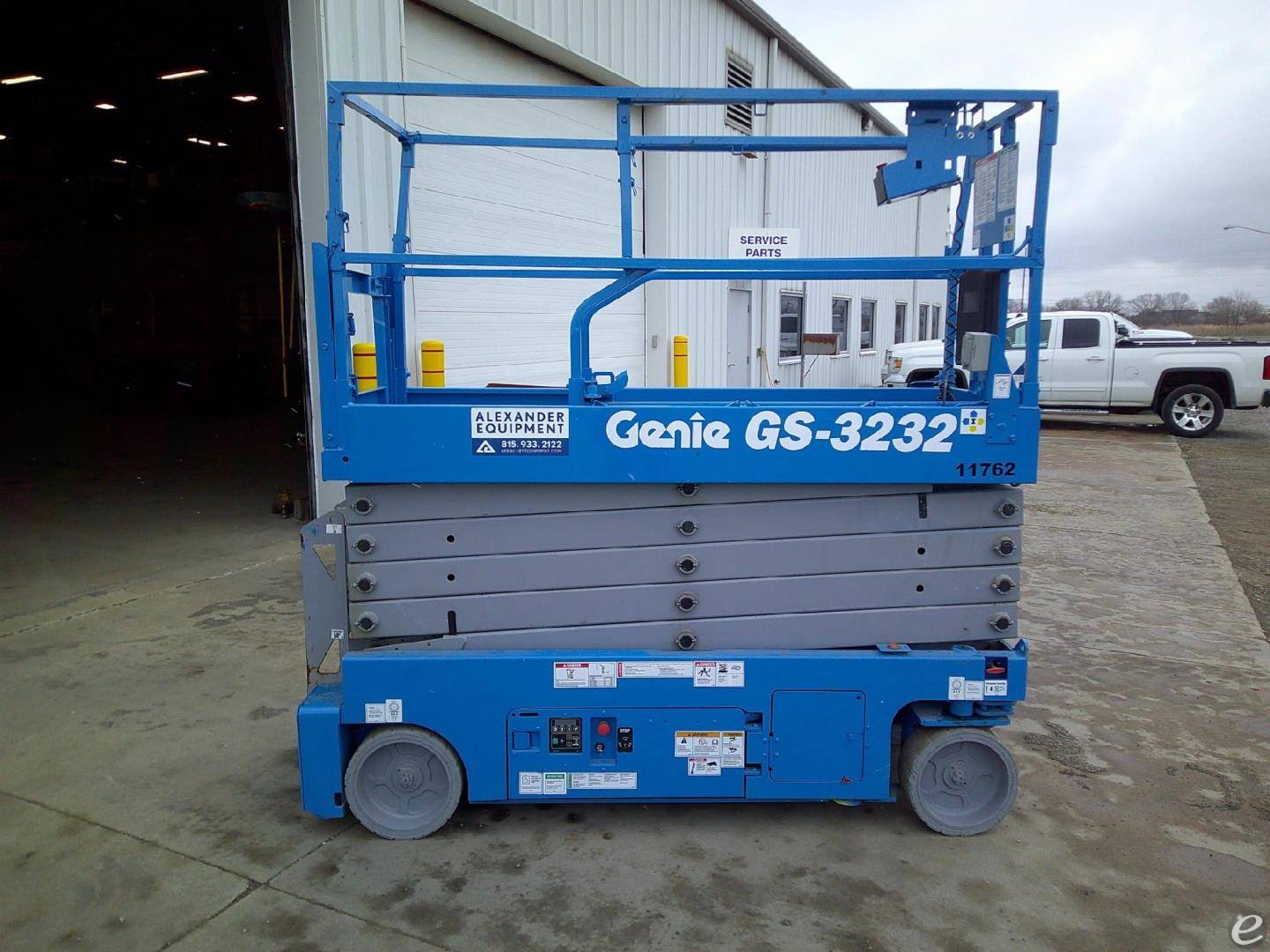 2017 Genie GS3232
