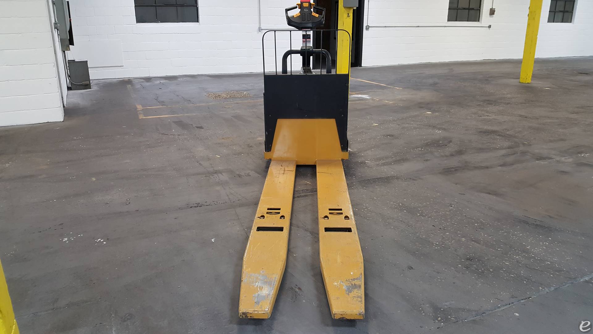 2014 Big Joe WRT60-96 Electric Fork...
