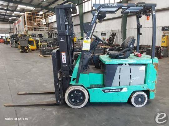 2020 Mitsubishi FBC30LN