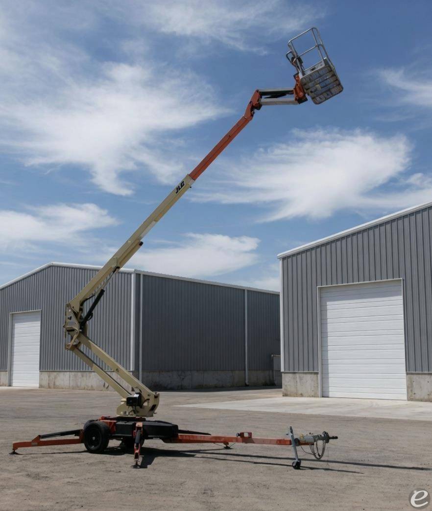 2019 JLG T500J