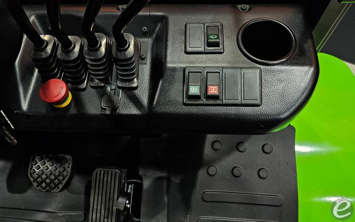 2026 Viper Lift Trucks RTD35F-4