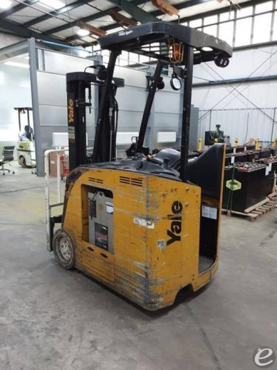 2018 Yale ESC030 Electric Forklift - 123Forklift
