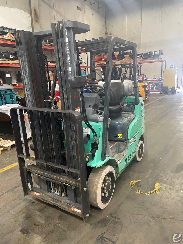 2018 Mitsubishi FGC25N4MT