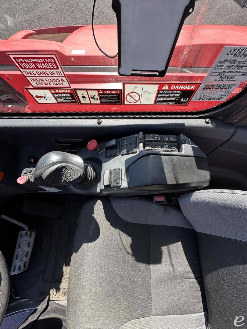 2021 Manitou MHT10130