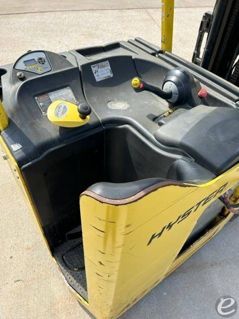2016 Hyster E35HSD3 Electric Forklift - 123Forklift